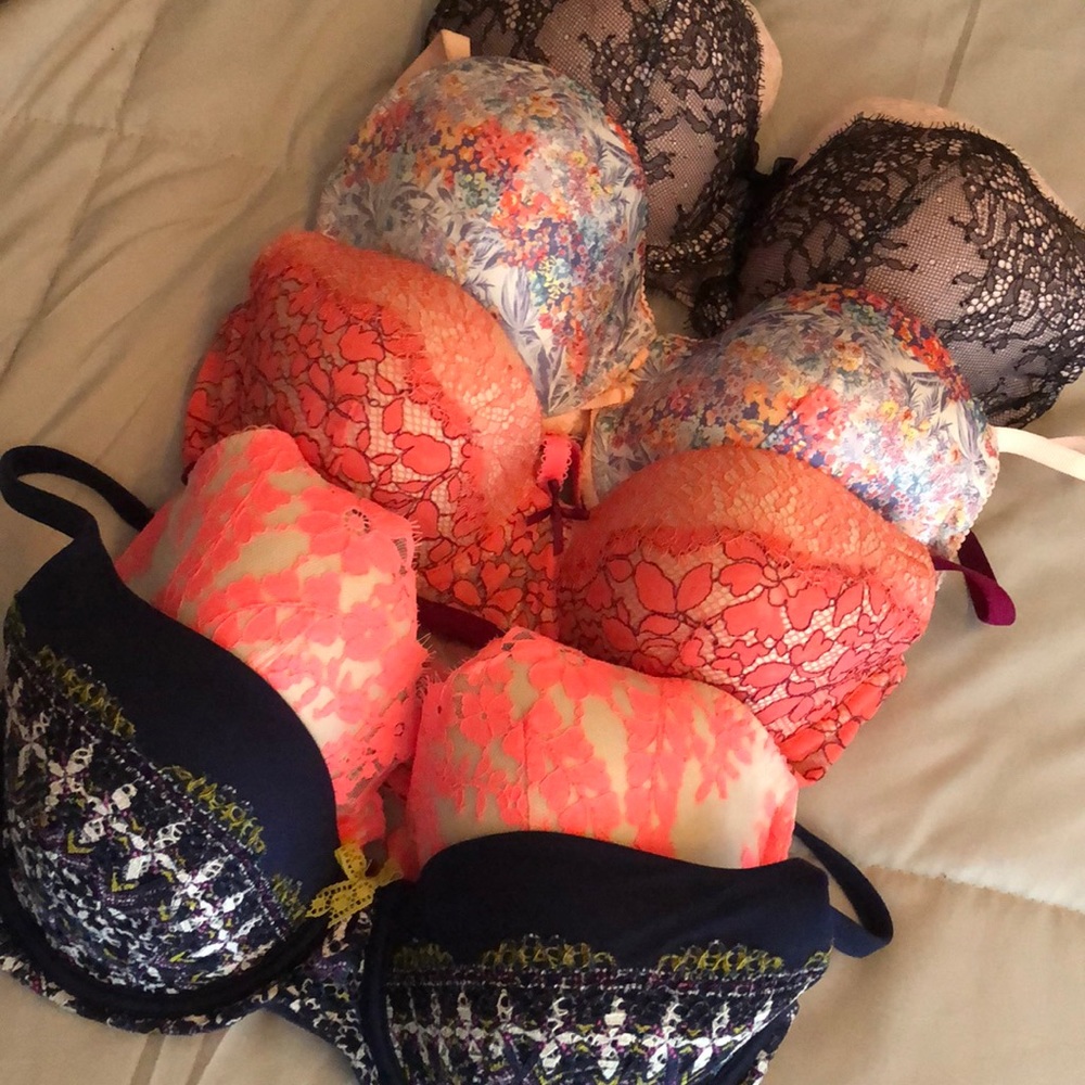 Nwot vs bra